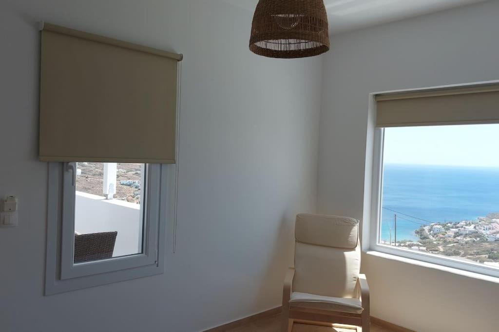 Eolia Luxury Houses Andros Batsíon Exterior photo